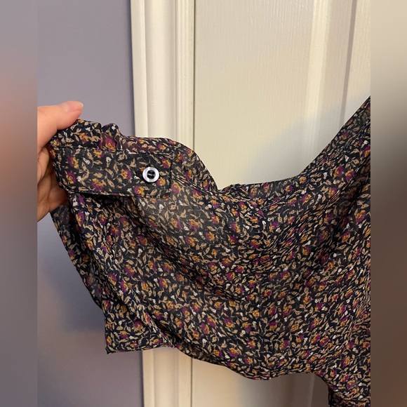 Costa Blanca Sheer Floral Button Up Blouse - Picture 3 of 4